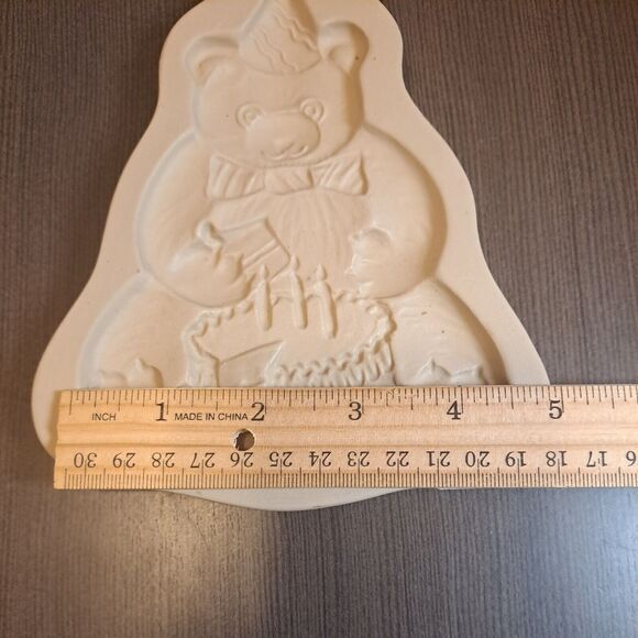 Brown Bag Cookie Art Birthday Bear Mold Cake Party Unused Vintage 1989 Retired - Picture 6 of 7